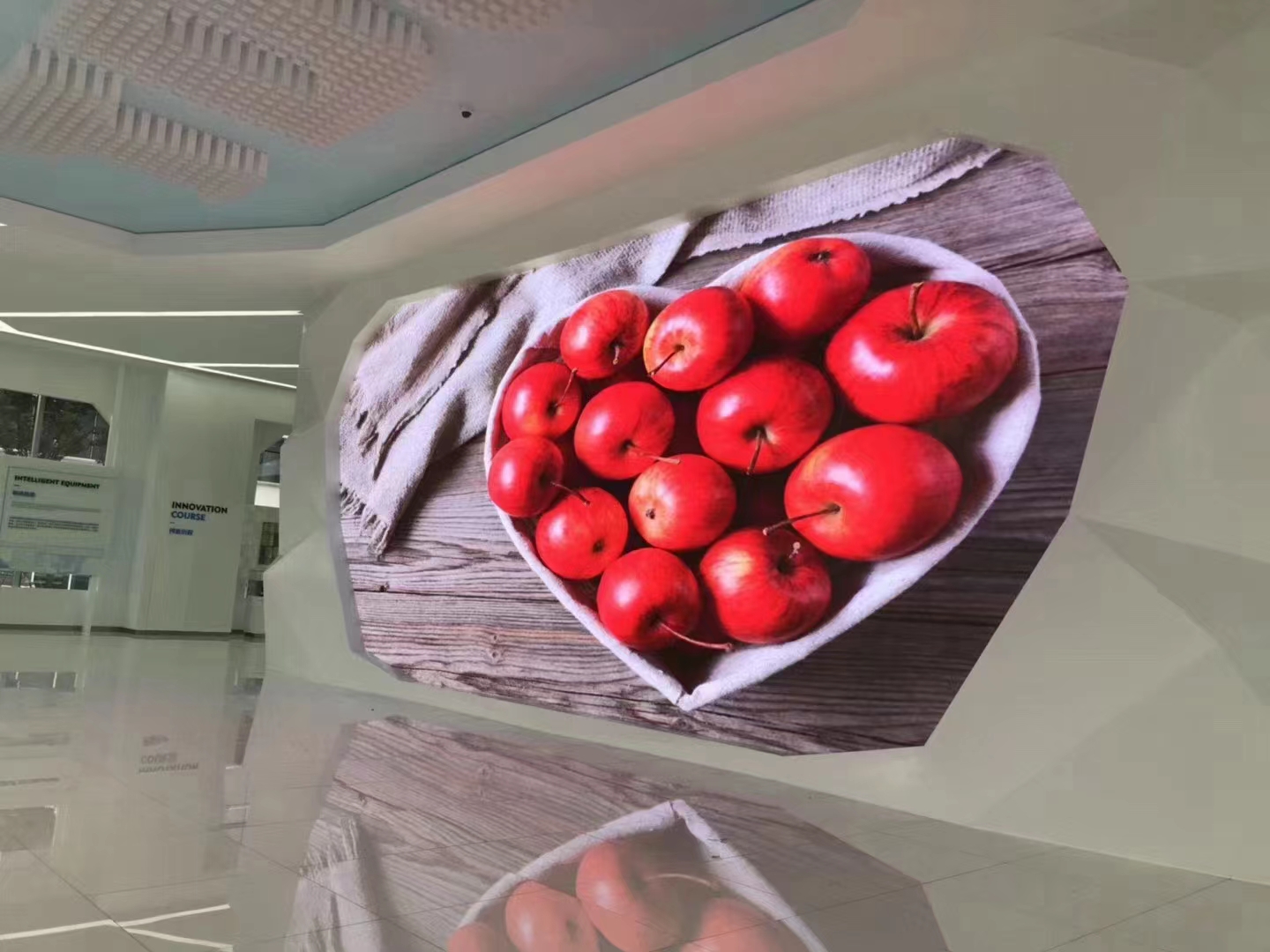 How to choose the right resolution for LED indoor display in shopping malls How to choose the right resolution for LED indoor display in shopping malls