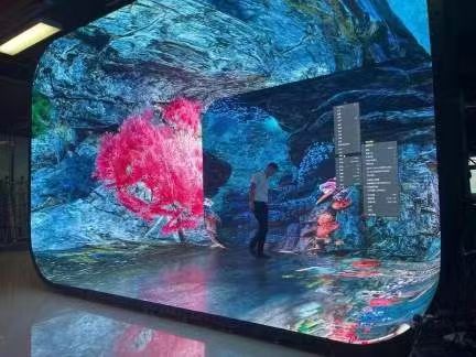 LED immersive environment becomes a new business engine