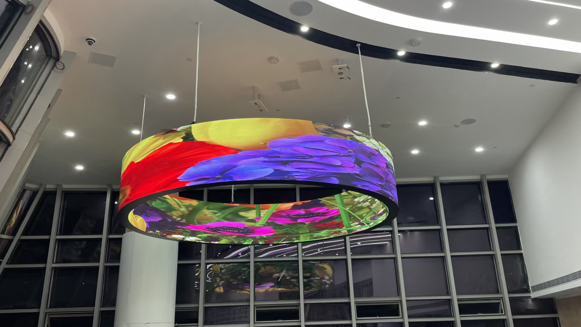 LED flexible screen- a flexible revolution that lights up the future LED flexible screen- a flexible revolution that lights up the future
