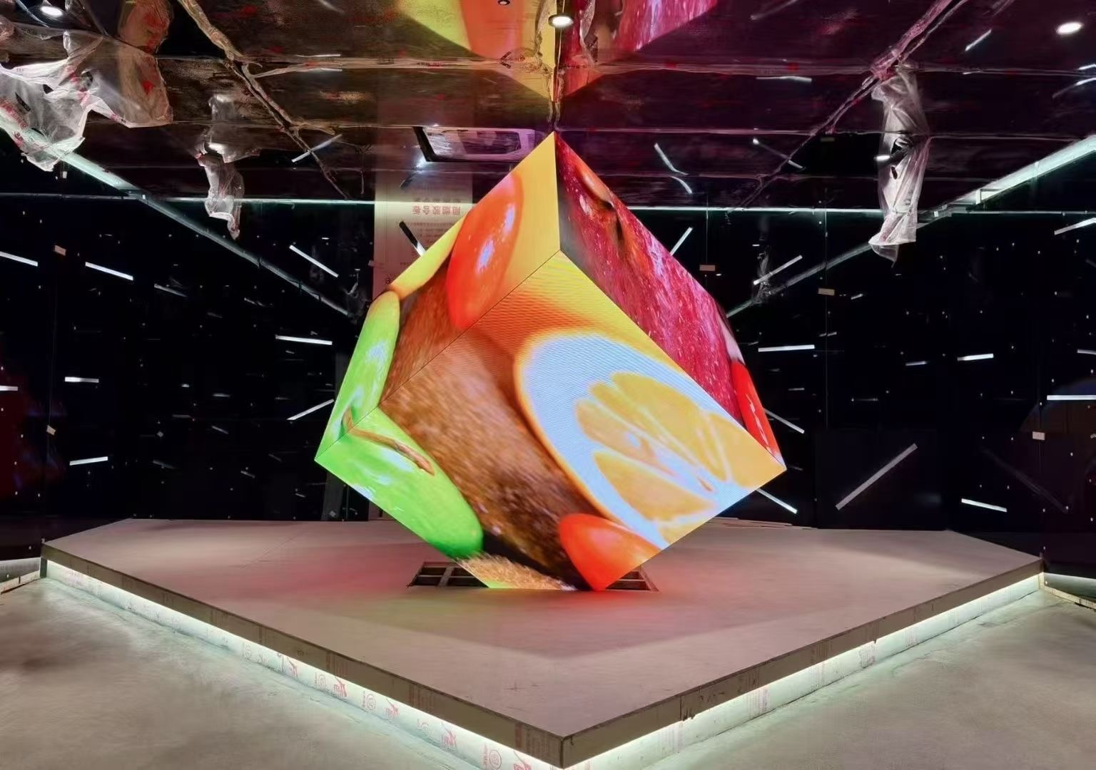 Visual Revolution-LED Cube Screen Reshapes the Value of Commercial Space Visual Revolution-LED Cube Screen Reshapes the Value of Commercial Space