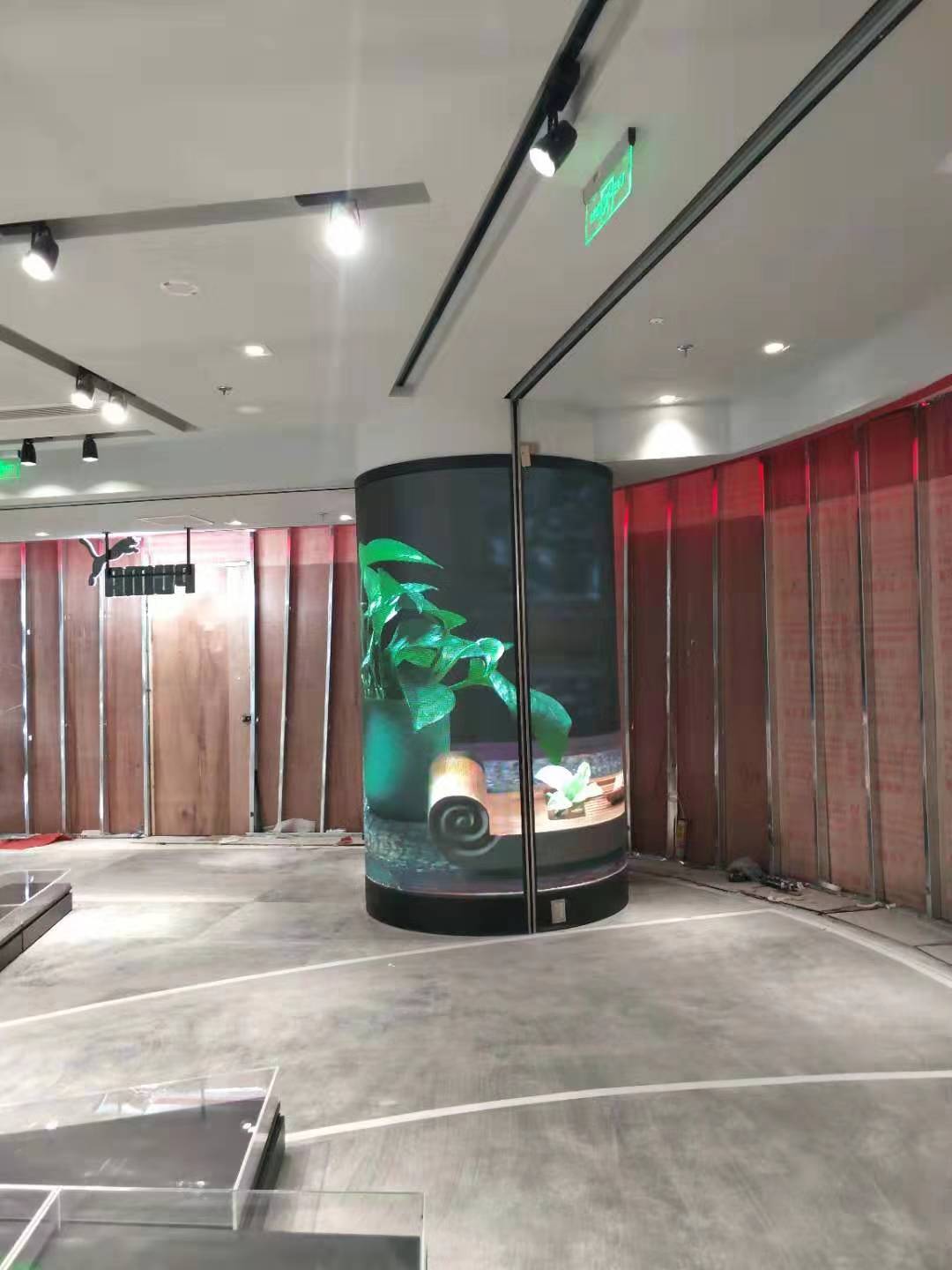 LED cylindrical screen: visual innovator in commercial space