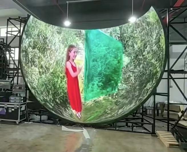 LED inner dome screen-a commercial revolution that lights up the sky