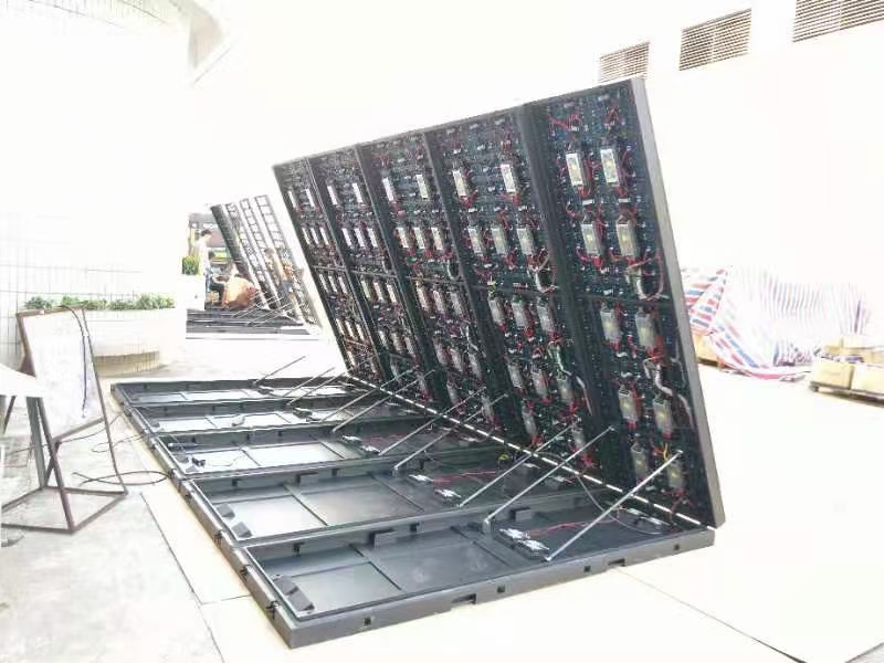 The Outstanding Advantages of the Front Flip Cover Design for Outdoor LED Screens The Outstanding Advantages of the Front Flip Cover Design for Outdoor LED Screens