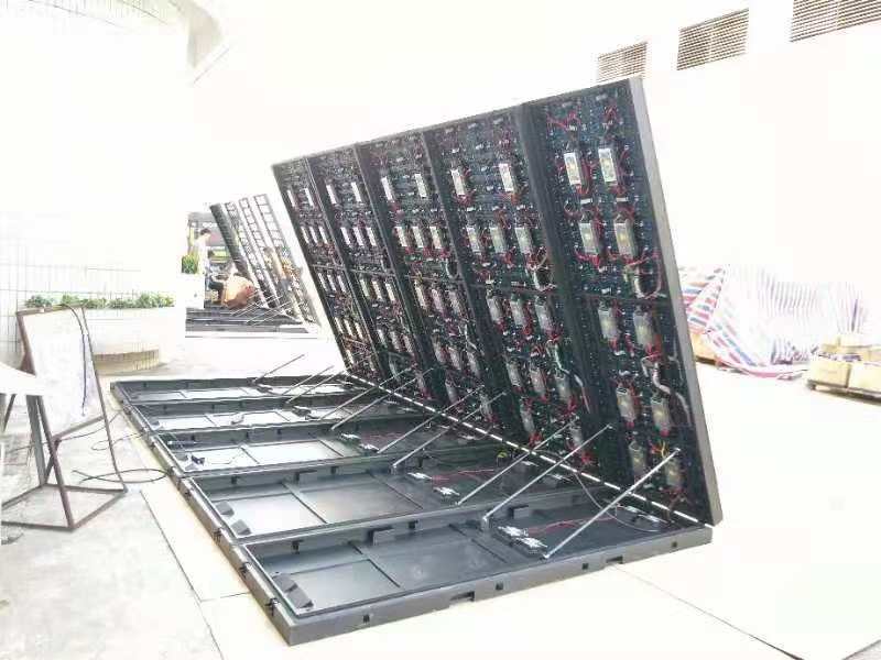 Innovative Design: The Application Value of Front Flip Cover Technology for LED Outdoor Screens Innovative Design: The Application Value of Front Flip Cover Technology for LED Outdoor Screens