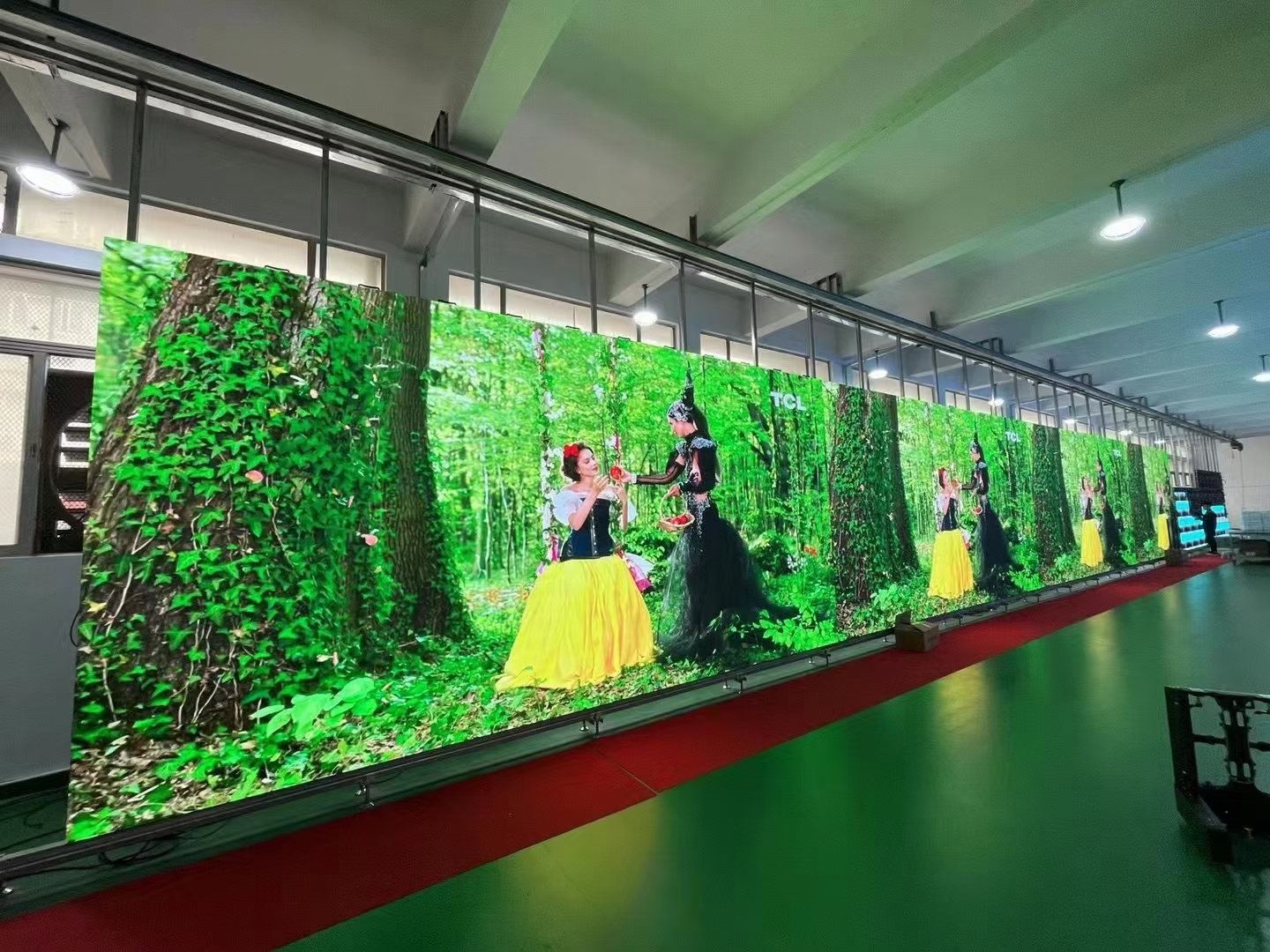 Comprehensive guide solution for conference room and stage LED displays Comprehensive guide solution for conference room and stage LED displays